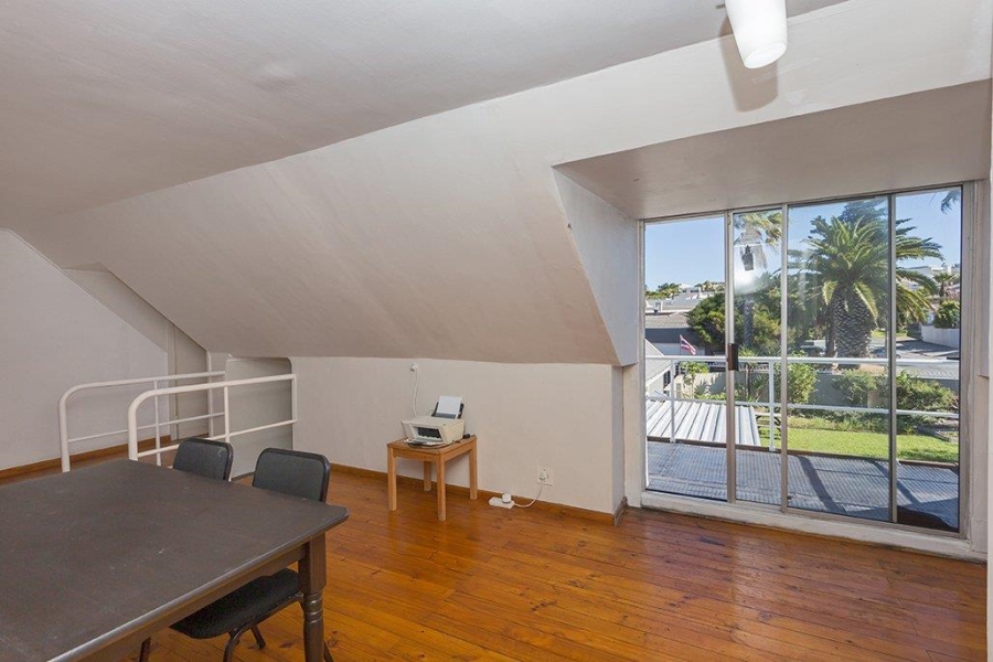 5 Bedroom Property for Sale in West Beach Western Cape